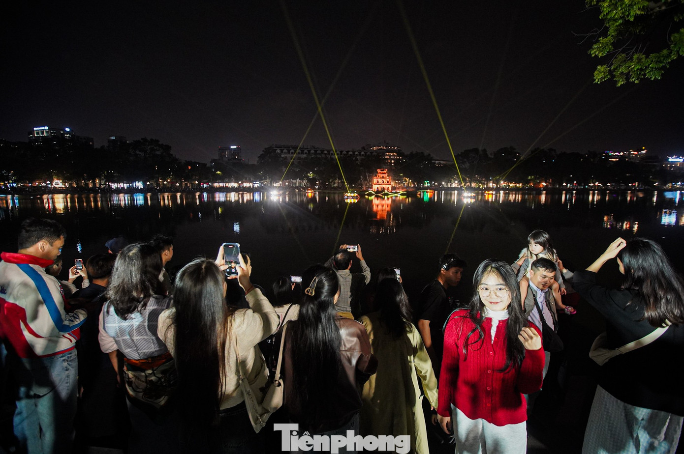 img src/upload/4-2025/images/2025-12-25/1766620151-tp-ho-guom-anh-13a-width1390height924.jpg width660 /