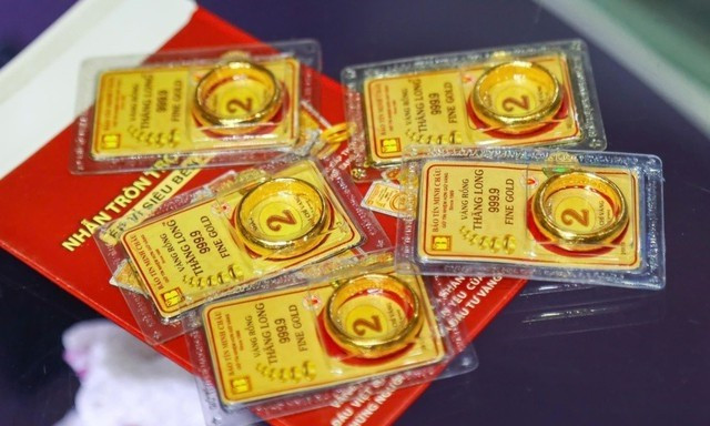 Giá vàng nhẫn có mức tăng cao hơn vàng miếng SJC.