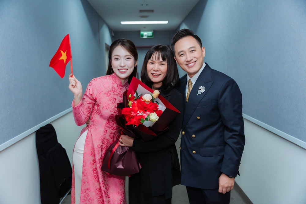 MC Ngọc Huy mong được các thí sinh Olympia nhớ đến như một người đồng hành nhẹ nhàng, một người anh luôn biết động viên đúng lúc.