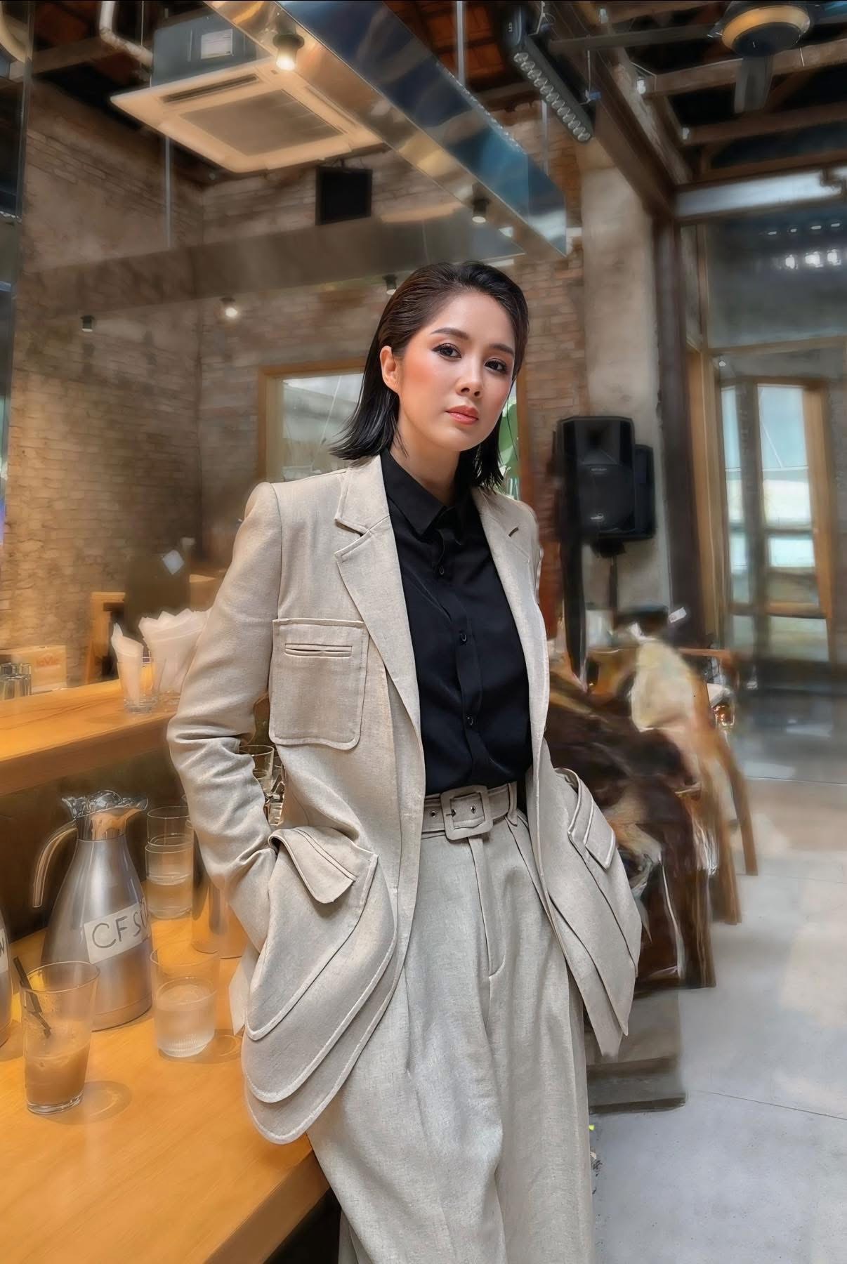 Lê Phương thăng hạng nhan sắc sau khi giảm 30kg - 8