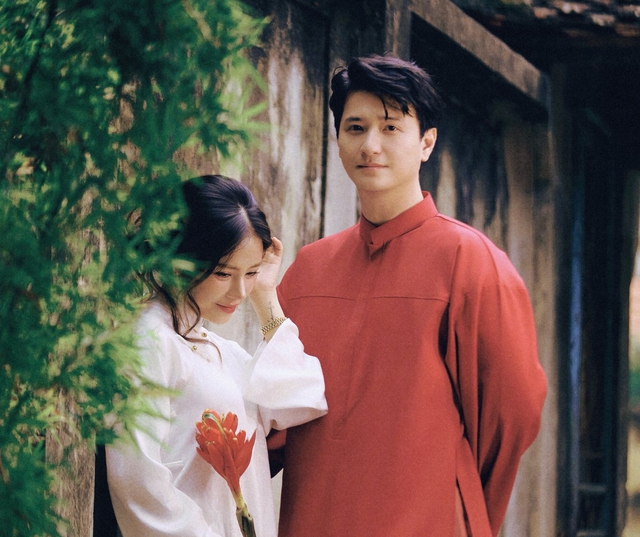 Bạch Lan Phương được công chúng biết đến là nữ MC, biên tập viên xinh đẹp, từng xuất hiện trên nhiều chương trình truyền hình của VTV. Cô gây ấn tượng bởi phong thái tự tin, gương mặt khả ái cùng lối dẫn dắt thông minh, nhẹ nhàng.