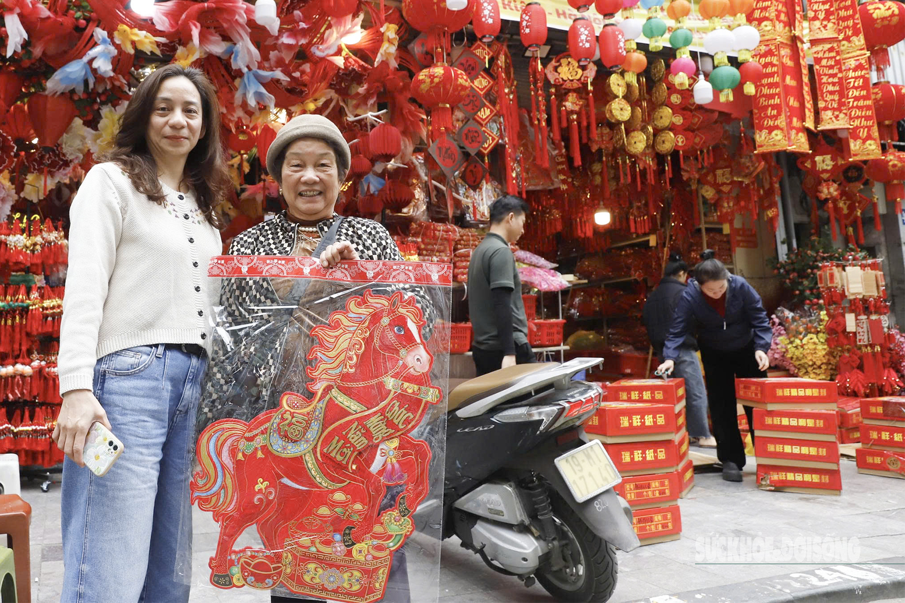 Đồ trang trí hình ngựa là mặt hàng được ưa chuộng.