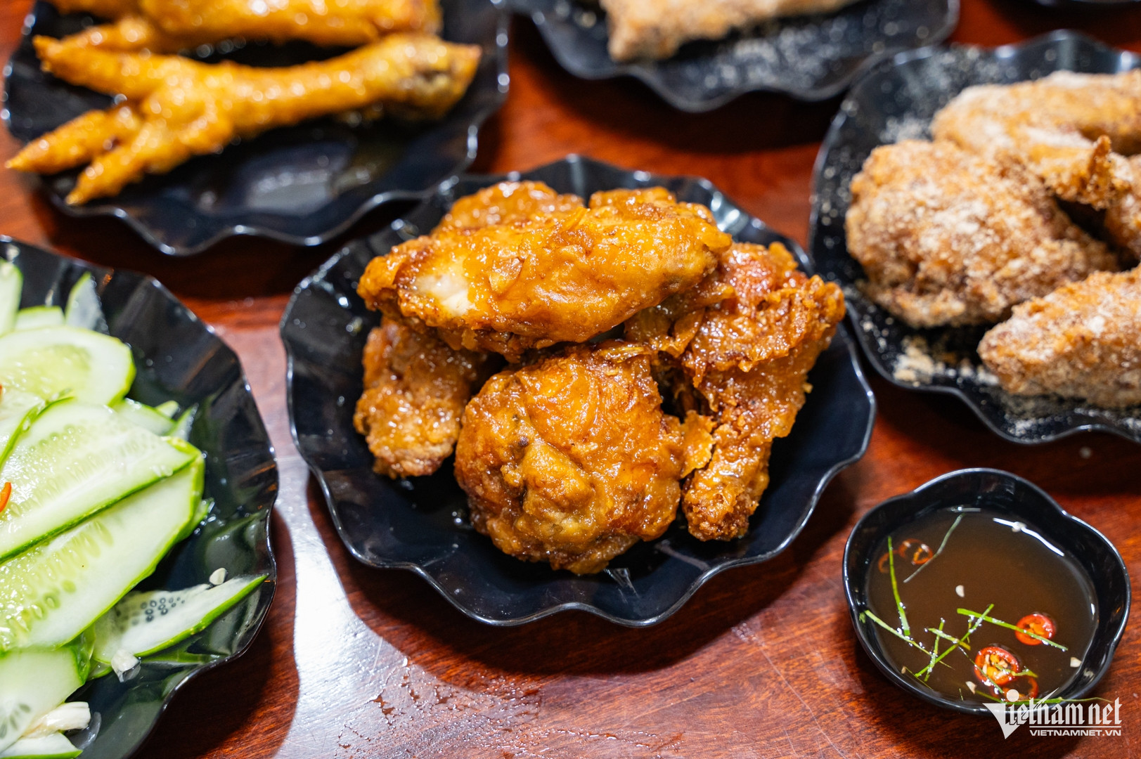 Quán chân gà này đã nổi tiếng suốt 10 năm