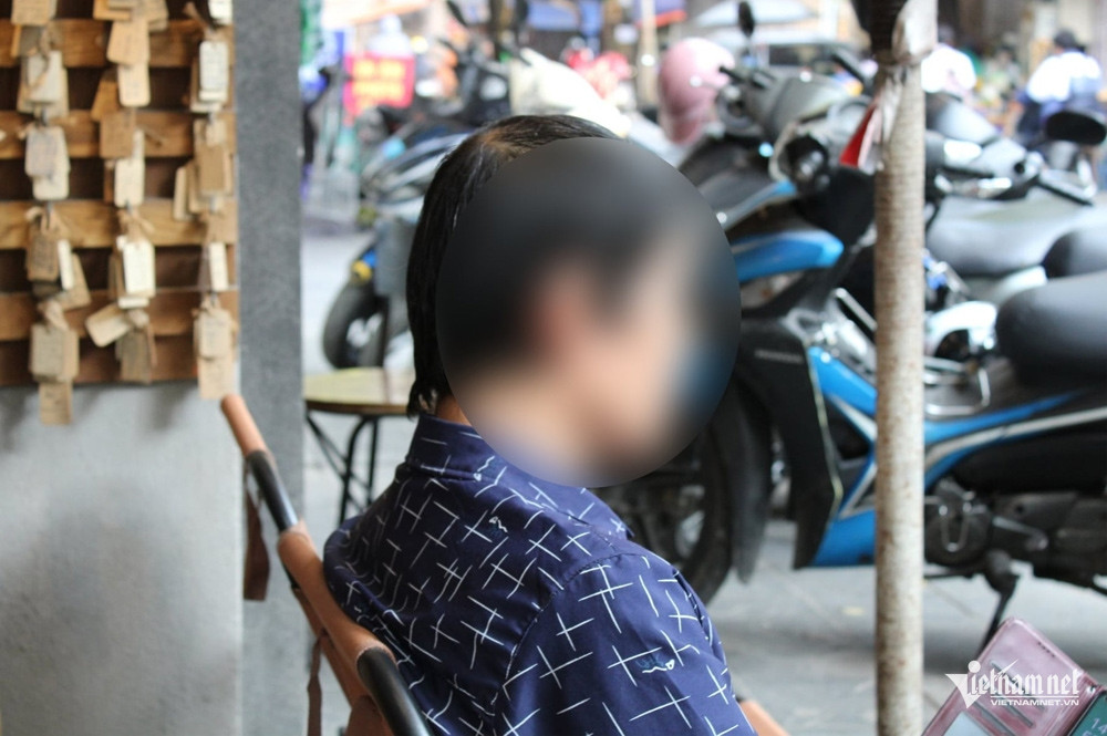 Ông S. chia sẻ về công việc mình đã giấu vợ con gắn bó suốt 4 năm 