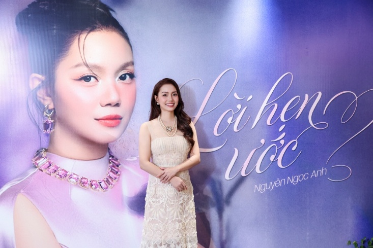 Ca sĩ Nguyễn Ngọc Anh vừa ra mắt album mới mang tên Lời hẹn ước.