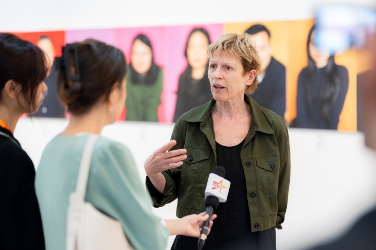 Nhiếp ảnh gia Birgit Kleber, nữ nghệ sĩ nổi tiếng đến từ Berlin, Đức. Bà đã kiên trì theo đuổi thể loại nhiếp ảnh chân dung trong suốt 40 năm sự nghiệp.