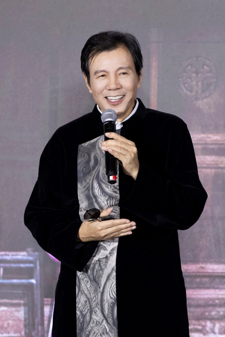 Ông cho biết mình thấy hạnh phúc khi SOOBIN không chỉ làm nhạc để nổi tiếng mà còn có ý thức giữ gìn văn hóa dân tộc.