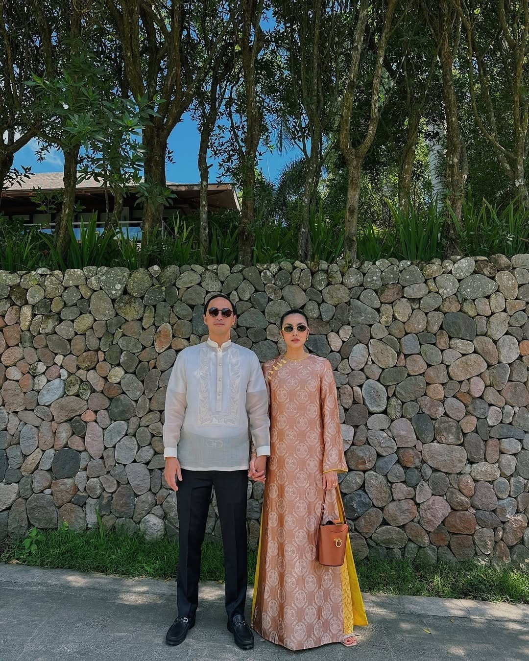 Váy dự tiệc cưới của Tăng Thanh Hà chưa bao giờ gây thất vọng: Đơn giản mà sang - 3