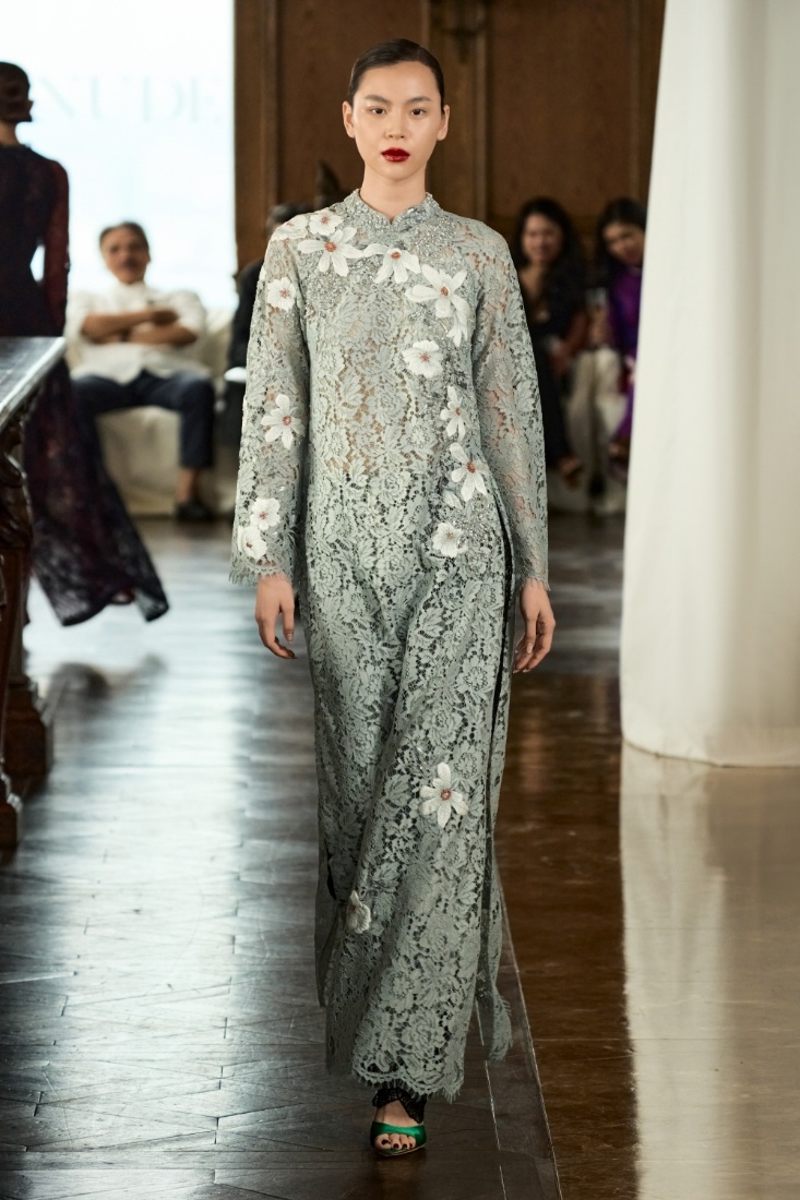 Gigi Hương Giang làm first face, điềm tĩnh và tiết chế trên sàn diễn thời trang - 7