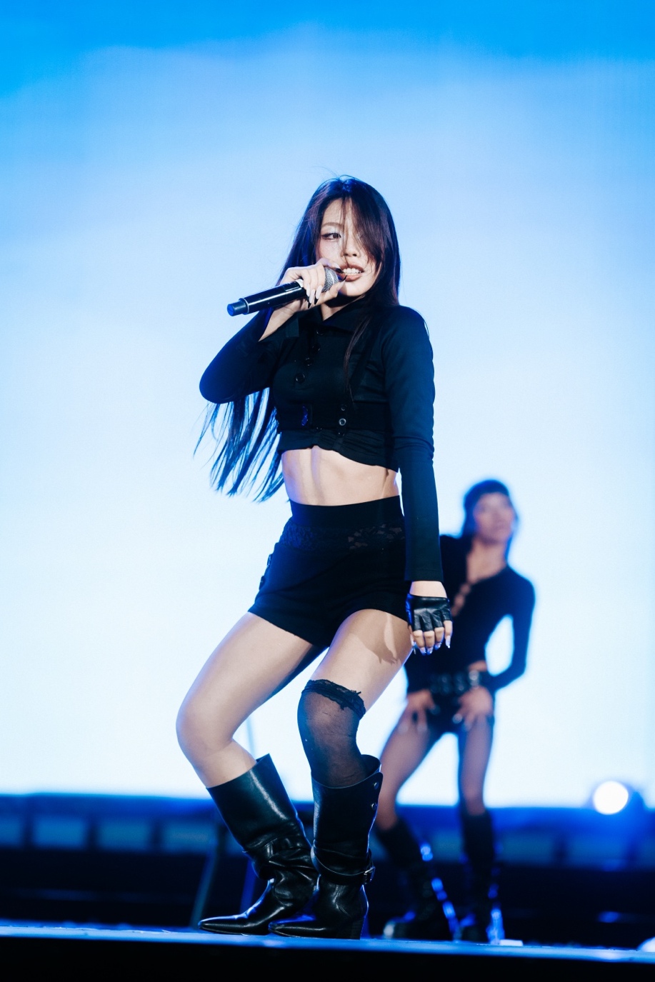 VSTRA là khách mời nữ của SOOBIN Live Concert: All Rounder The Final.