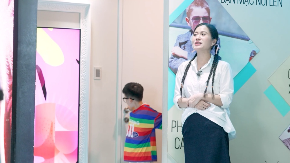 Lâm Vỹ Dạ tới giải nguy cho Gin Tuấn Kiệt và Thanh Duy.