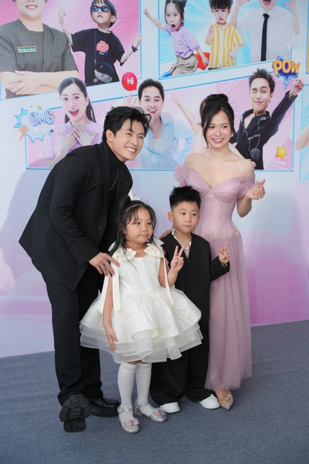 Thầy Gin Tuấn Kiệt và cô Lâm Vỹ Dạ cùng cặp song sinh triệu view Đu Đủ - Dừa Việt Dũng nhà Khắc Việt - Thảo Bebe.