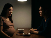 Bà bầu - Chị gái từng nhịn ăn nhường phần cơm cho tôi, nay bụng bầu chị tìm đến tôi lại quay lưng