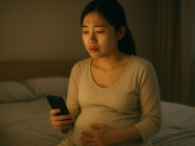 Bà bầu - Tôi ôm bụng bầu bật khóc khi đọc tin nhắn chồng gửi lúc nửa đêm, chỉ 5 từ mà tim tôi tan vỡ