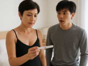 Bà bầu - Lỡ mang thai với cậu trai trẻ kém mình 18 tuổi, giờ không biết nên giữ con hay giữ danh dự