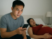Bà bầu - Vô tình nghe cuộc điện thoại lúc nửa đêm, tôi phát hiện đứa con trong bụng vợ không phải của mình