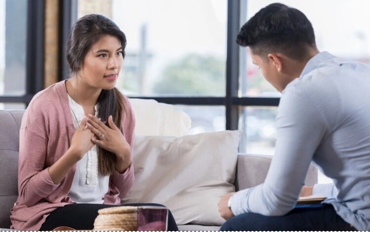 Lời chồng nói làm tôi ấm ức lắm. (Ảnh minh họa)