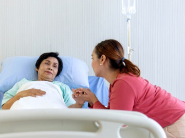 Mẹ chồng trao hết đất cho chúng tôi rồi đến nhà em út ở, trước khi mất bà tiết lộ bí mật động trời