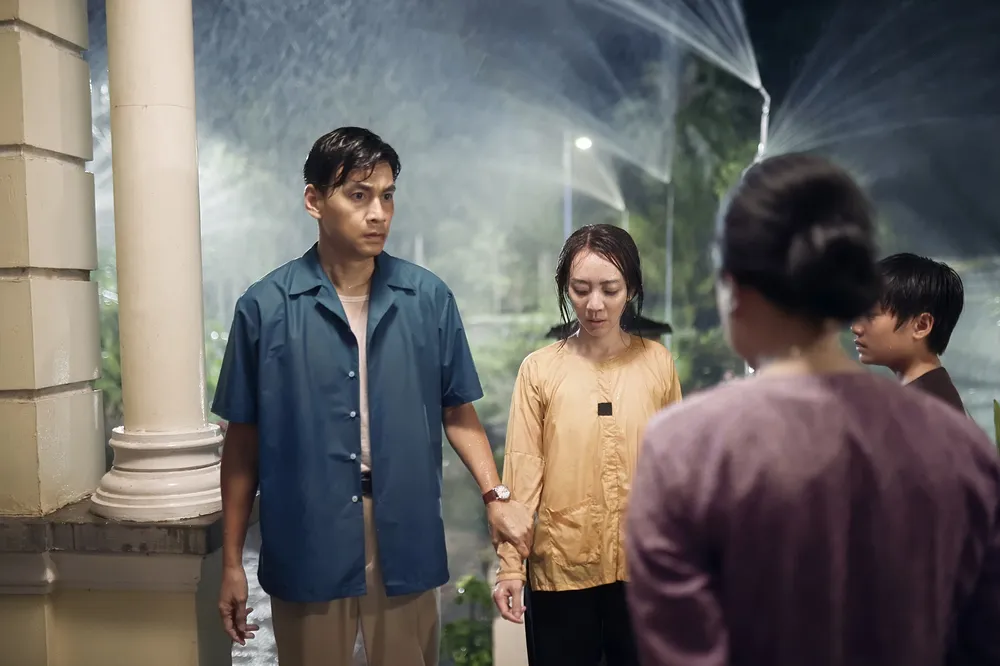 Ai Thương Ai Mến là tác phẩm đầu tiên của Thu Trang kể từ sau khi thắng giải Đạo diễn phim truyện đầu tay xuất sắc tại LHP Việt Nam lần thứ 14. 