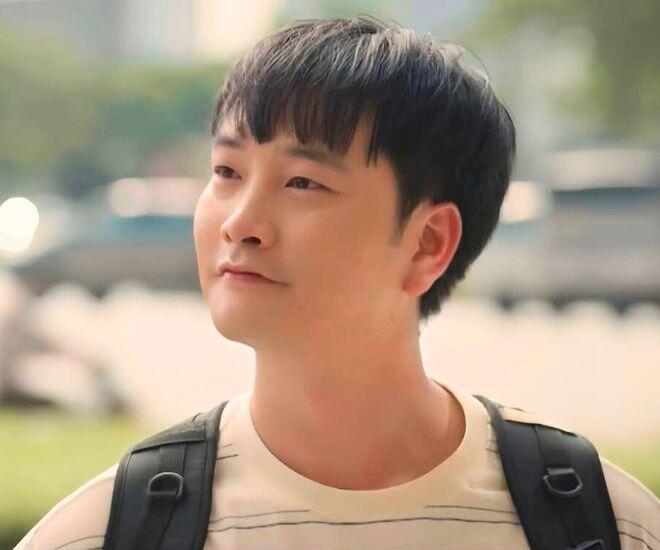 Đức hiện là người duy nhất được ghép đôi với Thị Tú.