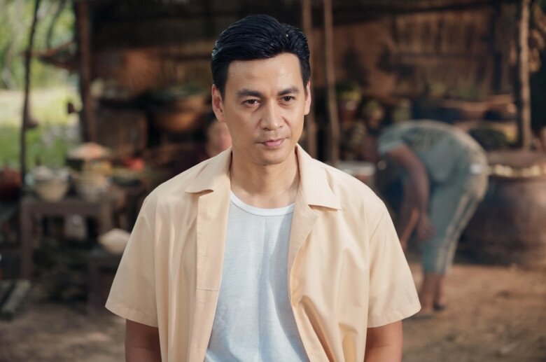 Khả sở hữu hành trình tâm lý phức tạp, đòi hỏi sự đầu tư nghiêm túc cả về cảm xúc lẫn ngoại hình.