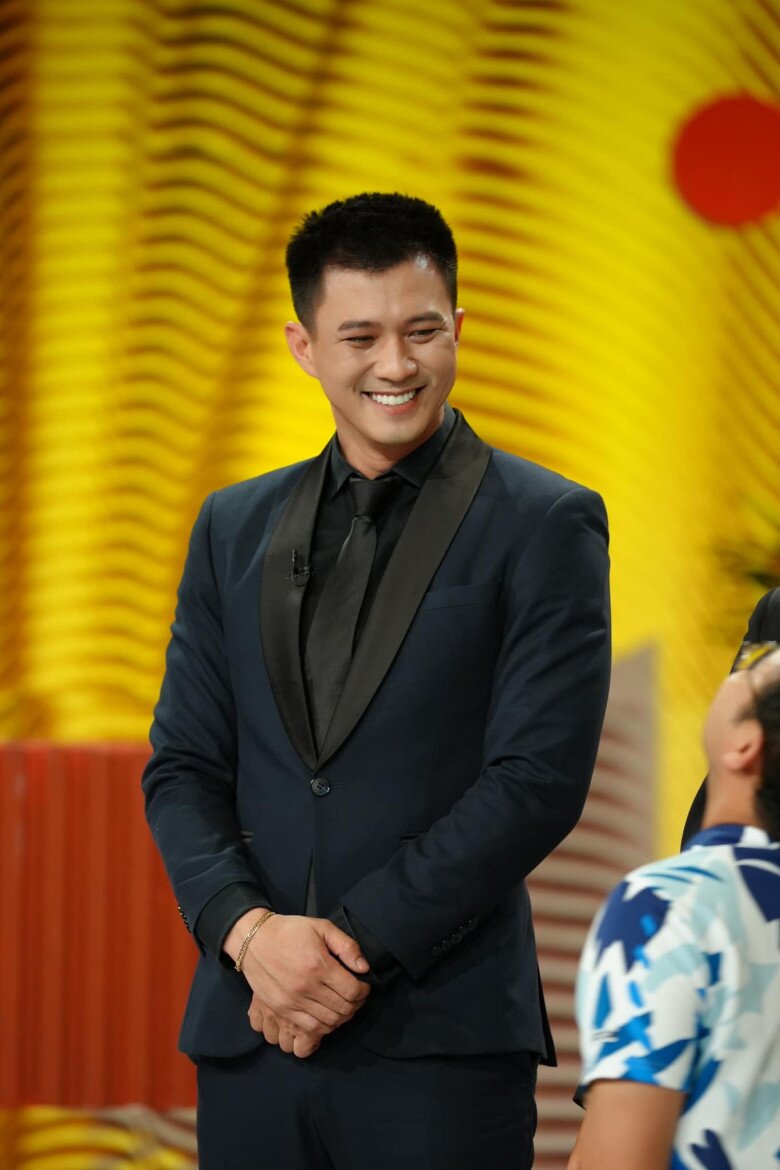 Hà Việt Dũng từng trải qua tuổi thơ khốn khó và buổi đầu lập nghiệp đầy gian truân.