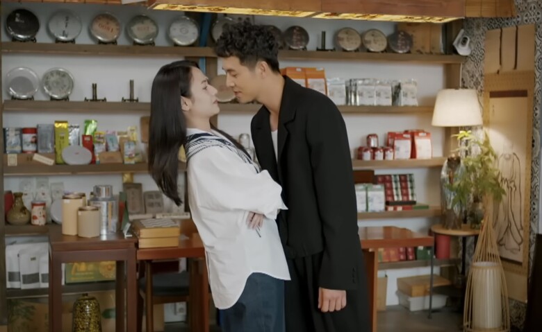 Khi Dũng nhận ra mình đã thích Ngân, anh nhanh chóng bày tỏ tình cảm một cách vô cùng thẳng thắn.