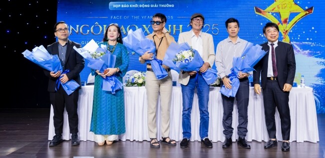 Hội đồng nghệ thuật của giải thưởng năm nay gồm Nhà báo Đinh Trọng Tuấn, NSND - Đạo diễn Đào Bá Sơn, NSƯT - Đạo diễn Lê Hoàng, NSND - Diễn viên Kim Xuân, Nhà báo Hoàng Tuấn - Trưởng ban sơ khảo.