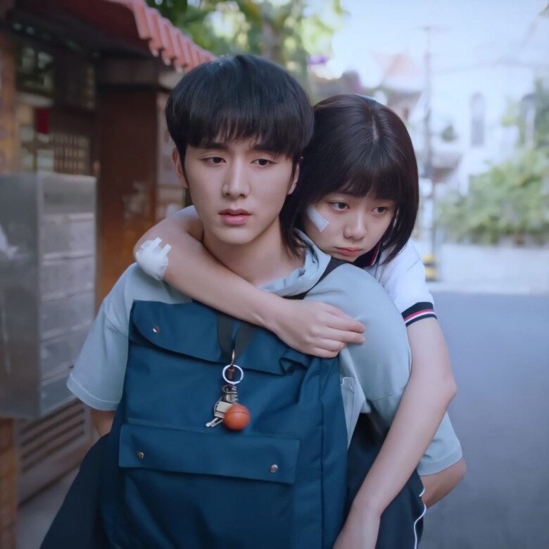 Lấy Danh Nghĩa Người Nhà là phim có rating cao nhất năm 2020 trên đài Hồ Nam.