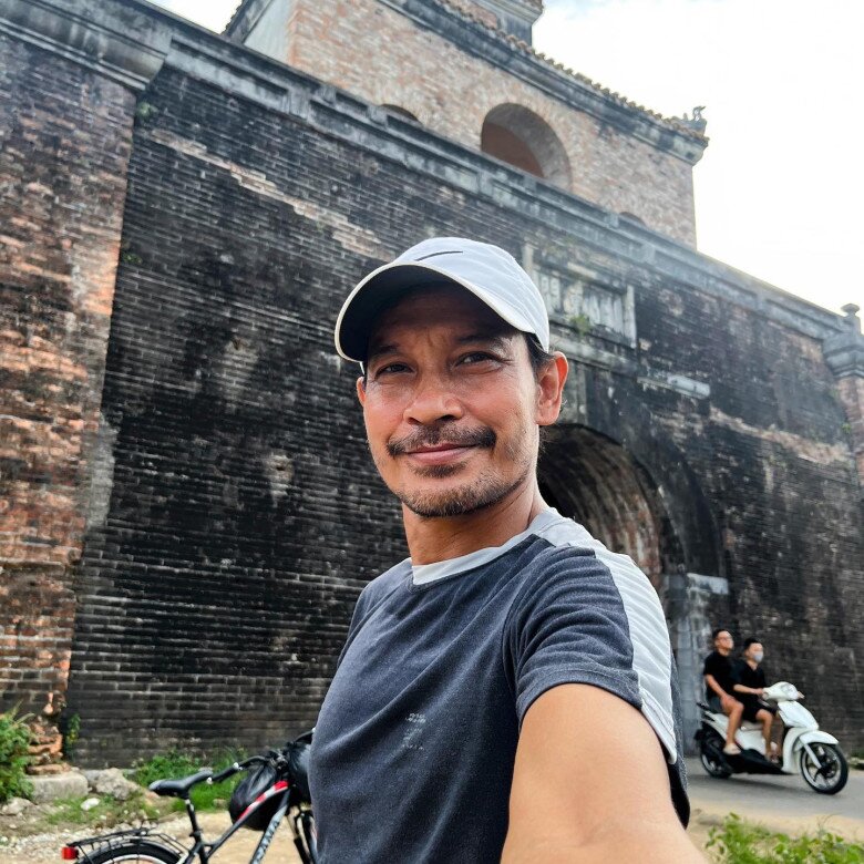 Thạch Kim Long không muốn “kể khổ” vì cho rằng bản thân vẫn may mắn hơn nhiều người