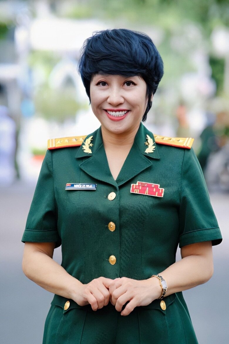 Ngoài đời, NSND Thu Hà chọn lối sống bình yên, kín tiếng.