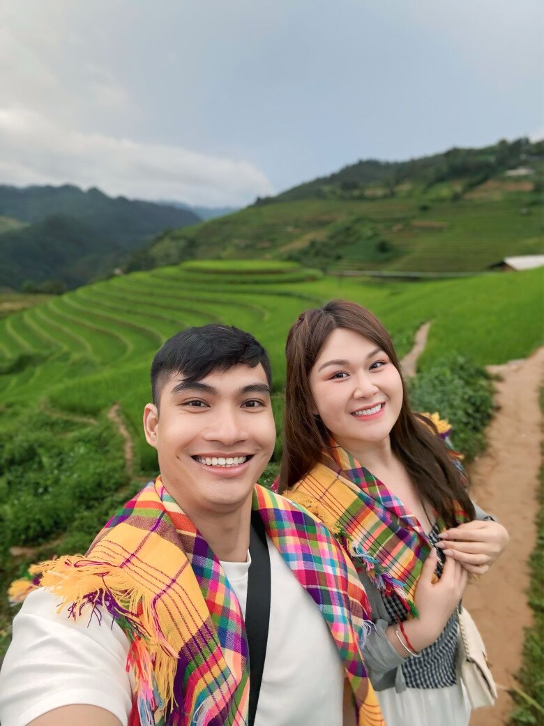 Thuỷ Tiên và ông xã thường xuyên chia sẻ những khoảnh khắc hạnh phúc trên mạng xã hội.