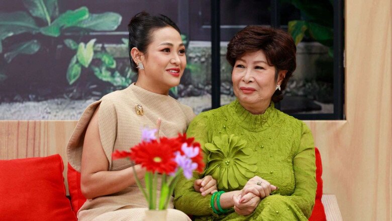 NSƯT Kim Phương nhận xét con dâu là cô gái ưa nhõng nhẽo.