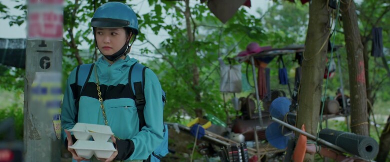 Trong tập gần nhất, hai vợ chồng ông Phi – bà Ánh đã quyết định làm shipper.