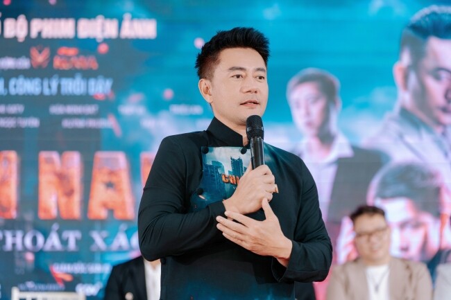 Tuy nhiên, anh vẫn thoải mái tiết lộ về mẫu bạn đời lý tưởng của mình.