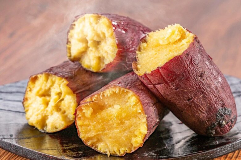 Khoai lang giàu chất xơ, là loại thực phẩm được nhiều chị em sử dụng để giảm cân (Ảnh minh hoạ)