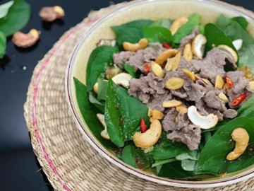 12 loại rau thơm tốt nhất Việt Nam, ít chứa ký sinh trùng bán đầy chợ Việt với giá rẻ, từ 5.000 đồng là mua được