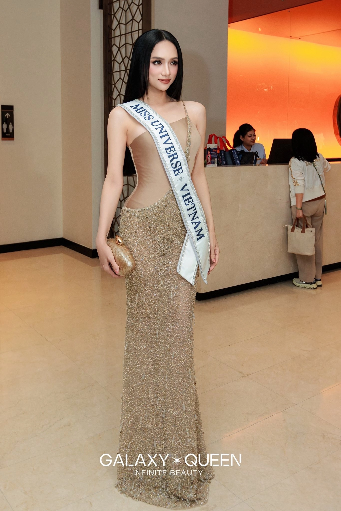 Hương Giang bắt đầu amp;#34;bung lụaamp;#34; tại Miss Universe 2025, đổi kiểu tóc mới đẹp chấn động giúp leo thẳng lên Top 2 - 7