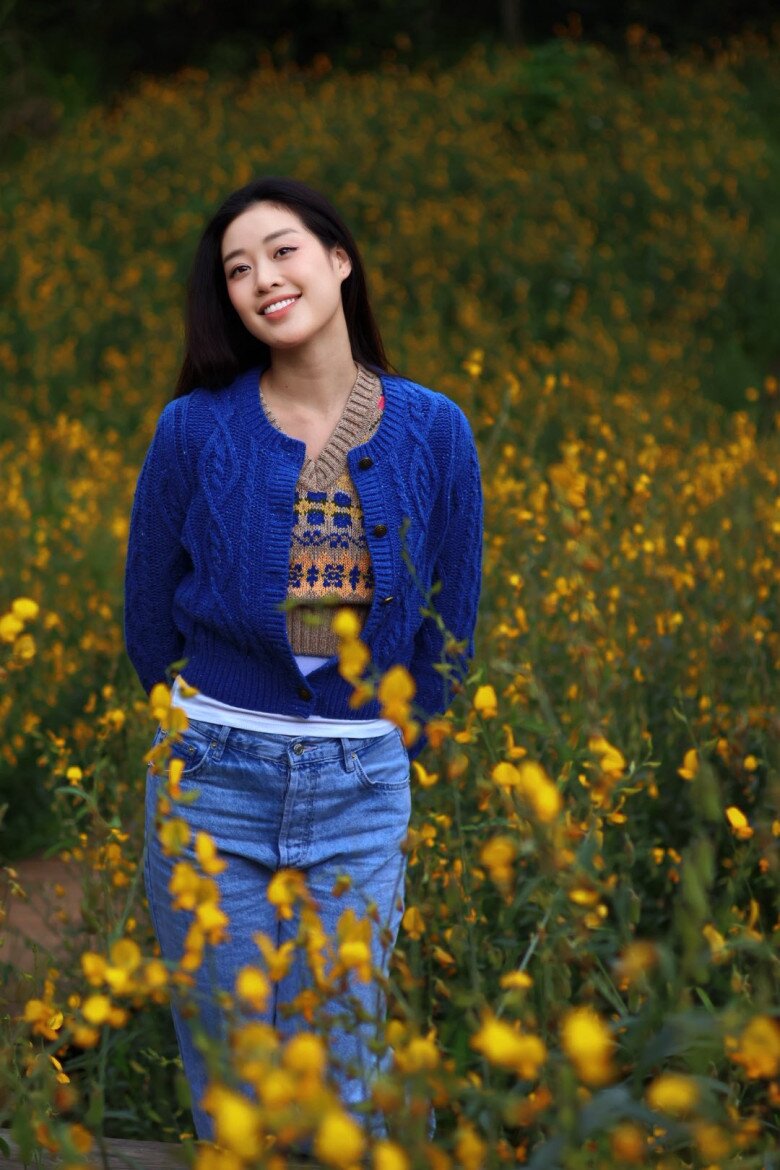 8 kiểu mốt không tốn kém được sao Việt lăng xê mùa thu, chị em sắm một món đủ đẹp suốt mùa - 9