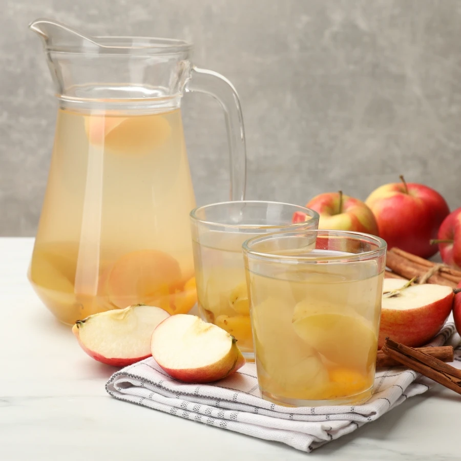 Táo có nhiều lợi ích tốt cho cả sức khỏe và làn da.