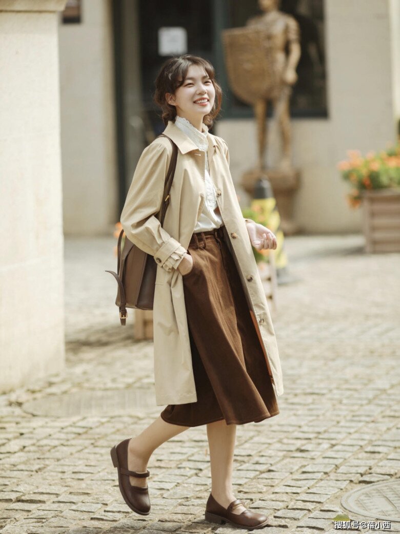 4 công thức mặc đồ mùa đông cho nàng 1m58 trông như 1m70: Tôn đường cong, hack chiều cao lại sành điệu - 11