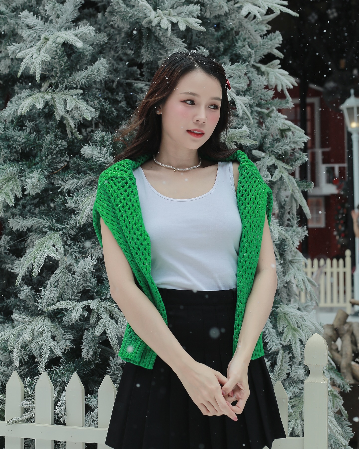 Mỹ nhân U40 trông như nữ sinh nhờ 4 items amp;#34;hackamp;#34; tuổi, chị em 30+ tham khảo có ngay tủ đồ trẻ hóa tự nhiên - 14