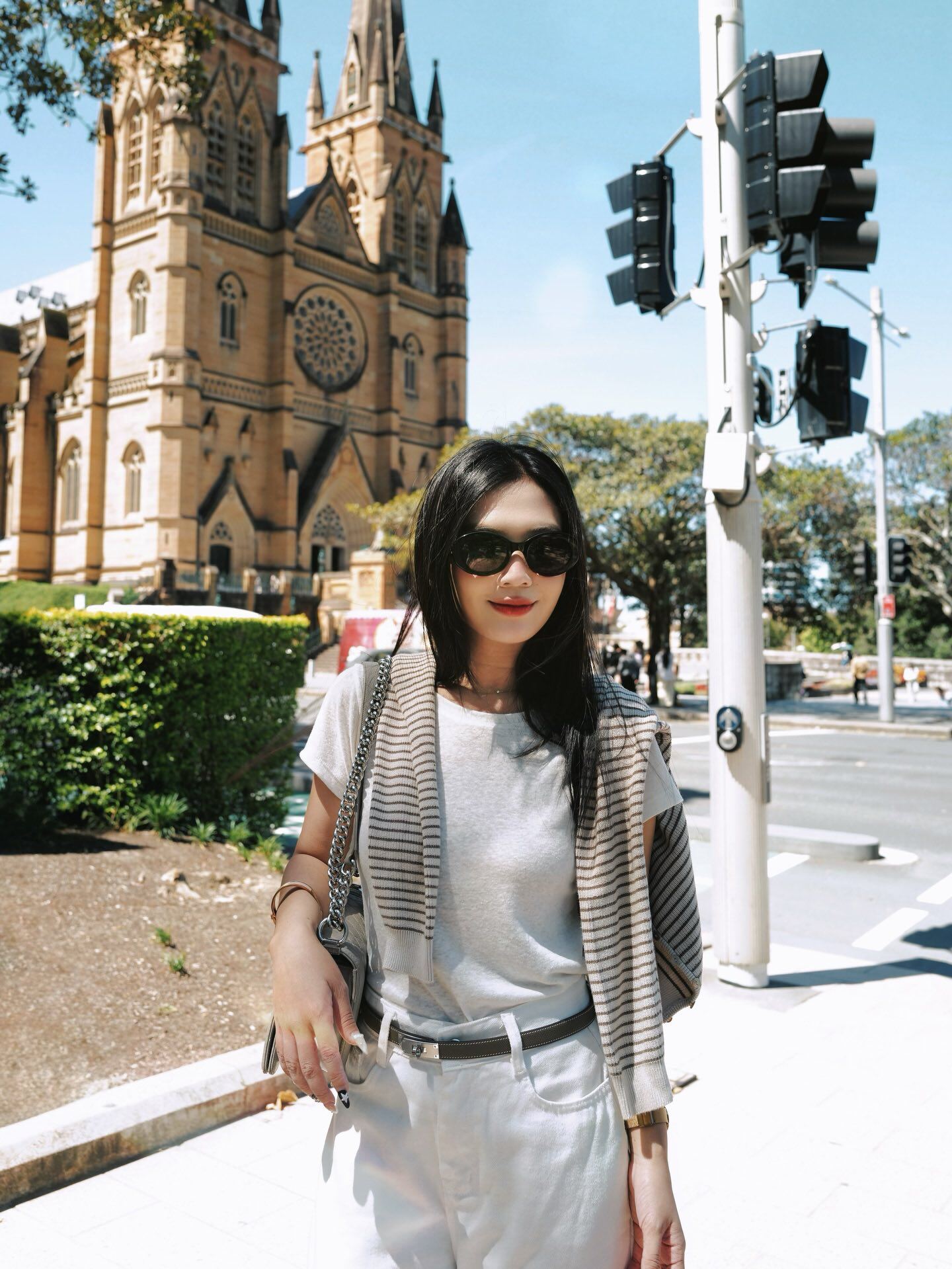 Mỹ nhân Sài thành là amp;#34;crush đời đầu của hàng ngàn chàng traiamp;#34;, từng được báo Trung khen amp;#34;nữ thầnamp;#34; nay thay đổi sau 5 năm - 15