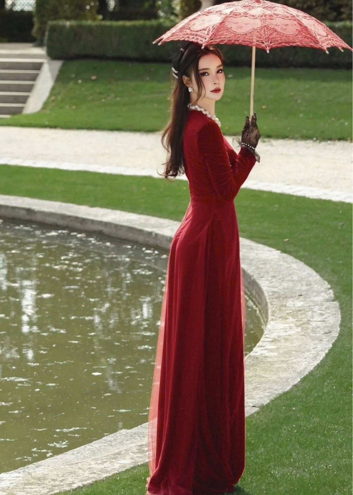 amp;#34;Cô Trúcamp;#34; Mai Thu Huyền khoe ảnh gia đình: Mẹ ruột thời trẻ xinh như mộng, hai con gái đều thừa hưởng amp;#34;gen cực phẩmamp;#34; - 22