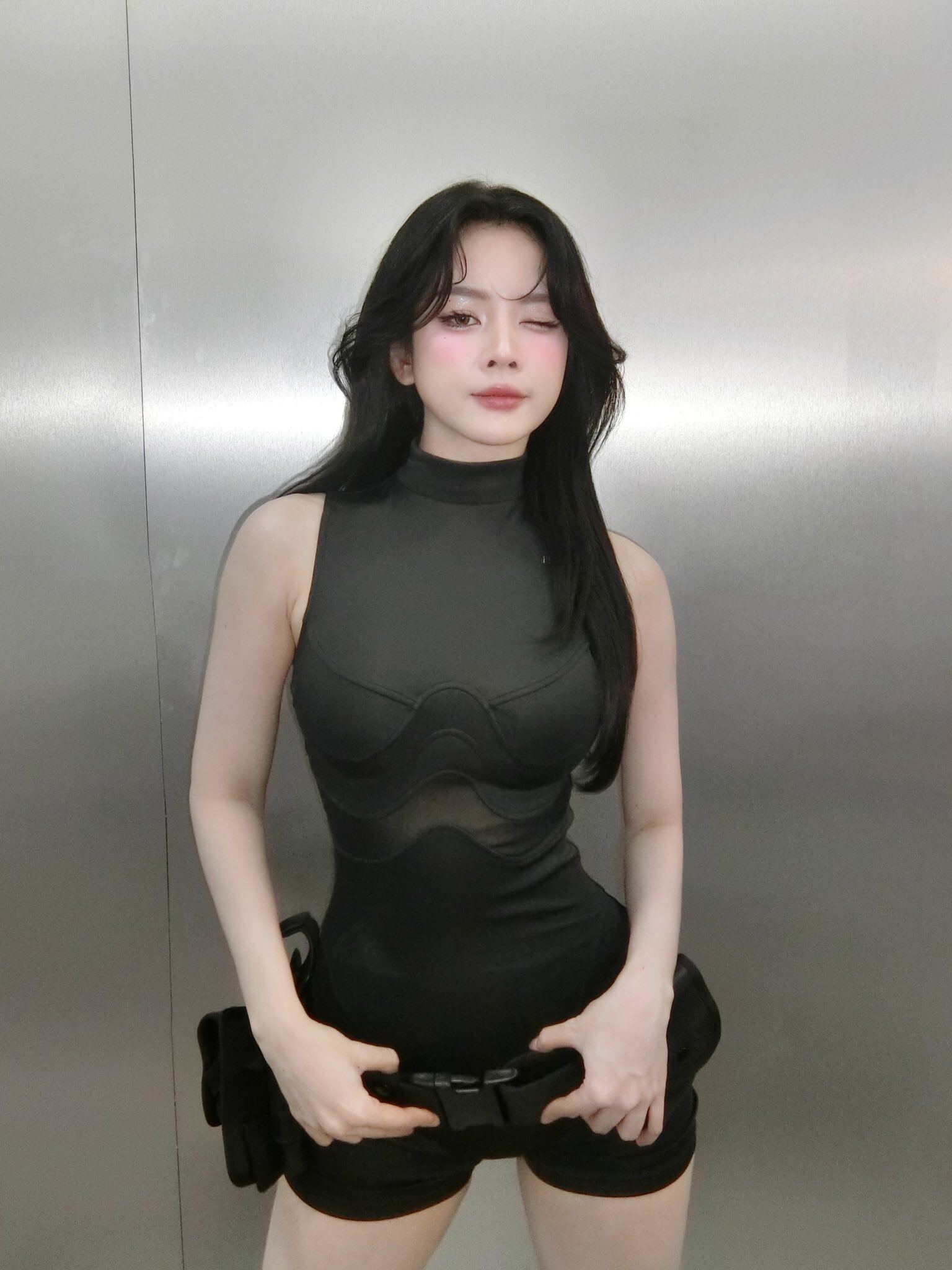 Mặt hốc hác, vóc dáng không còn như xưa, diện mạo tình cũ DJ Mie sau chia tay khiến dân tình ngỡ ngàng - 6