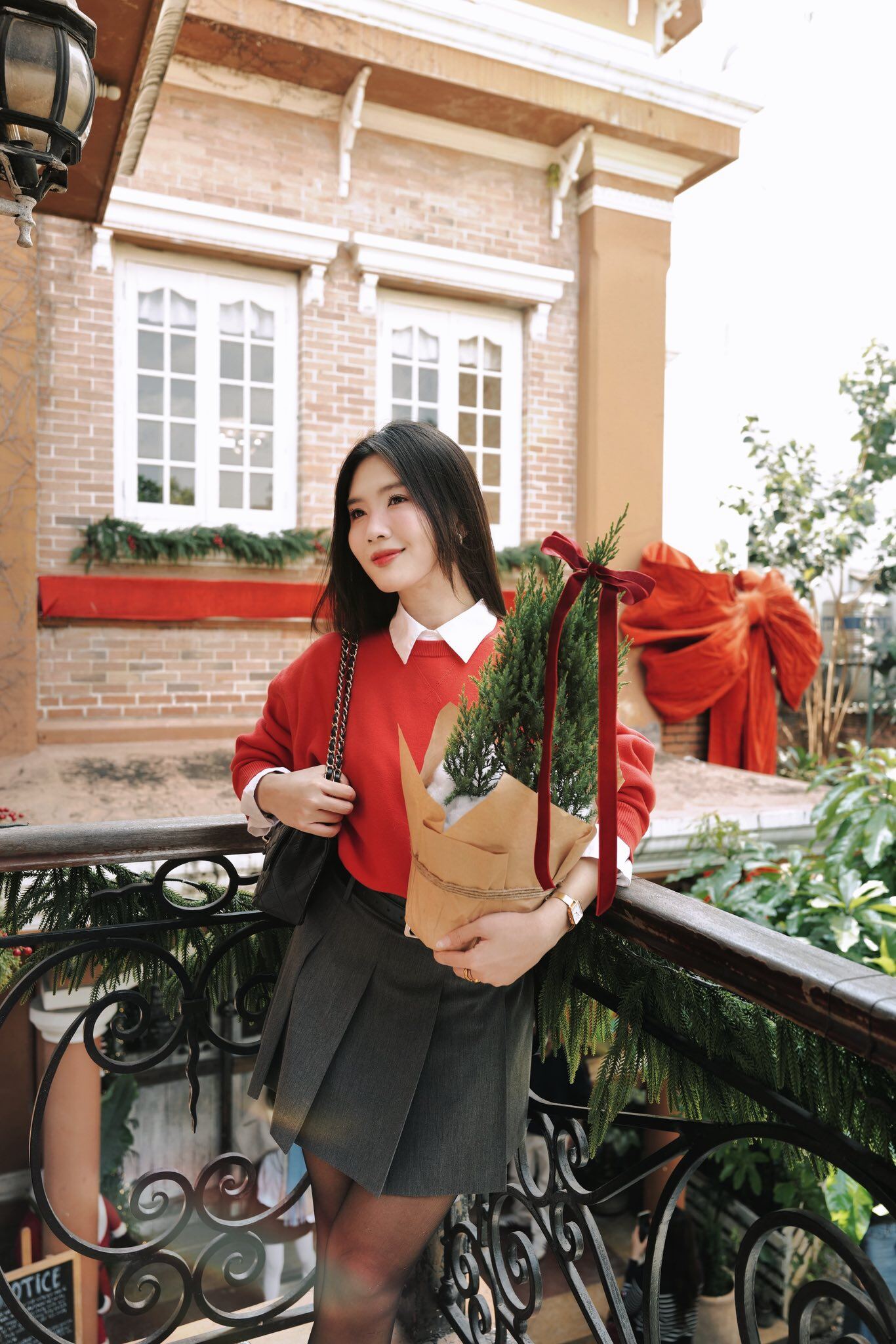 Mỹ nhân Sài thành là amp;#34;crush đời đầu của hàng ngàn chàng traiamp;#34;, từng được báo Trung khen amp;#34;nữ thầnamp;#34; nay thay đổi sau 5 năm - 9