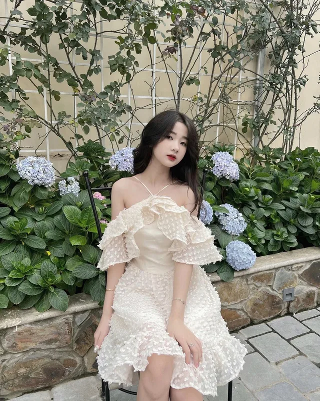 Bước sang tuổi 19, thay đổi cách ăn mặc ngay để trở thành cô nàng năng động, vừa tự tin vừa bắt trend - 13