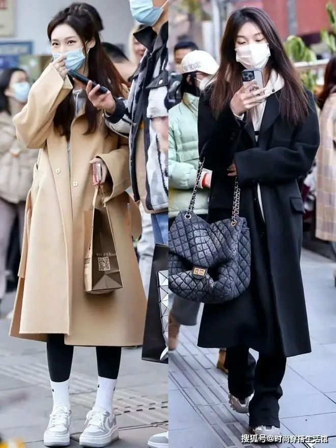 Một chiếc áo khoác dạ tông trung tính như be, nâu nhạt hoặc xám sẽ là “người bạn” trung thành suốt mùa lạnh, dễ dàng kết hợp cùng váy midi, quần ống suông hay boots cao cổ mà vẫn toát lên vẻ thời thượng.