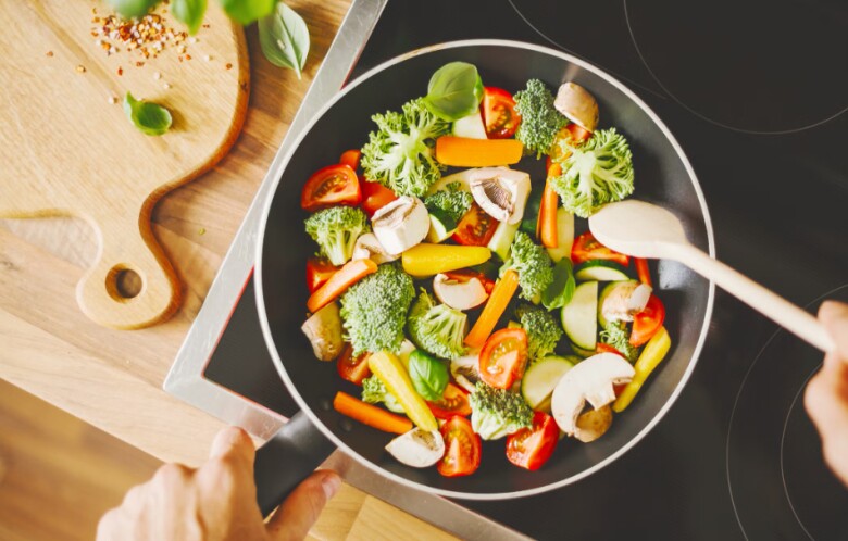 Kiểu ăn giảm cân amp;#34;gây sốtamp;#34; ở Nhật giúp giảm 7kg sau 1 tháng, dễ thực hiện hơn chế độ 16:8 mà đốt mỡ gấp đôi - 2