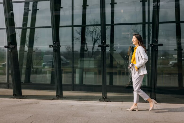 Bạn có thể thực hiện micro walk ở bất cứ đâu và bất cứ lúc nào bởi nó không giới hạn thời gian hay không gian.